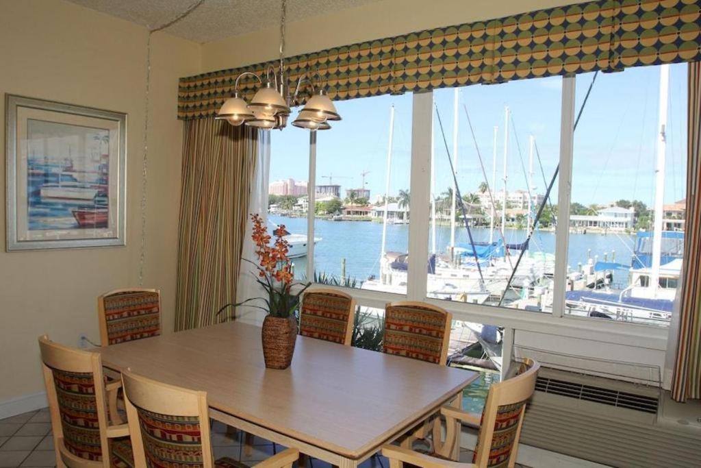Chart House Suites And Marina Clearwater Beach Eksteriør billede