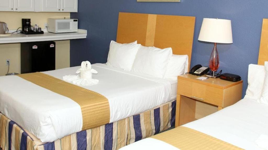 Chart House Suites And Marina Clearwater Beach Eksteriør billede