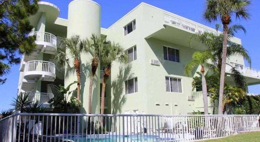 Chart House Suites And Marina Clearwater Beach Eksteriør billede
